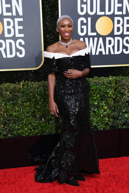 Cynthia Erivo en blanco y negro, nominada al Globo de Oro como mejor actriz en drama por la biopic Harriet