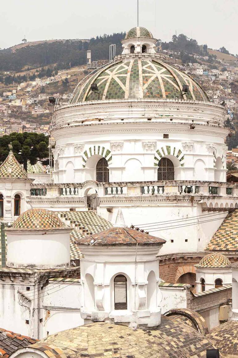 Cúpulas de la catedral metropolitana, en la Plaza Grande