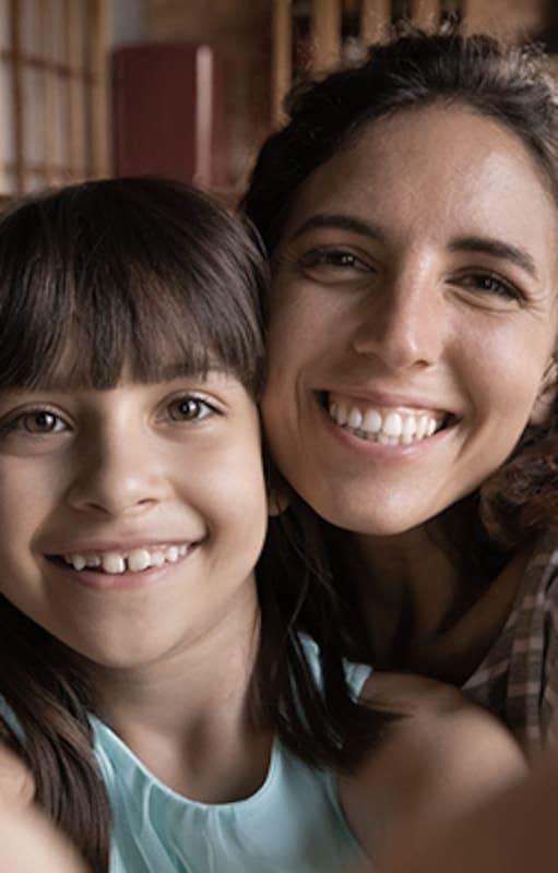 Alerta “sharenting”. Los riesgos desconocidos de mostrar fotos de nuestros hijos en redes y una pregunta incómoda para padres