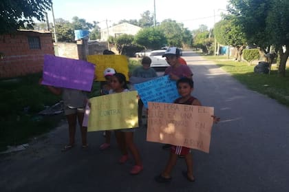 Además, de deportes, en el club tienen lugar clases de apoyo y de educación sexual