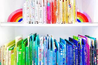 El secreto de las famosas para ordenar desde libros hasta ropa, juguetes y productos de alacena