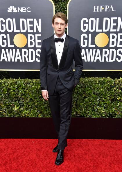 Joe Alwyn, el novio de Taylor Swift, en la red carpet