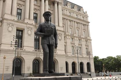 El monumento al cartero, parte del paseo
