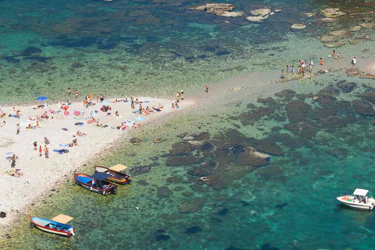 Parroquianos de Prizzi, Sicilia.