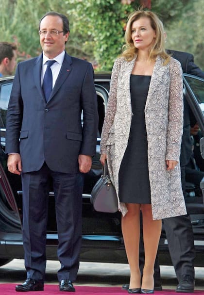 Valérie Trierwiler fue la mujer con quien Hollande entró al Elíseo. La periodista fue su compañera durante ocho años.