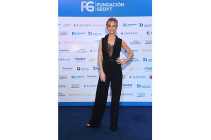 El outfit de Mariana Fabbiani para una gala solidaria