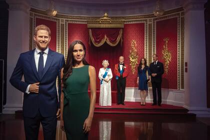 El museo Madame Tussauds ya separó las figuras de Harry y Meghan de las del resto de la familia real a la espera de su “próximo capítulo”.