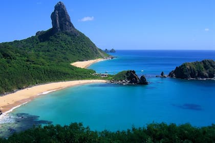 El archipiélago de las paradisíacas islas de Fernando de Norohna, en Brasil, solo permitirá el ingreso de turistas que hayan tenido coronavirus
