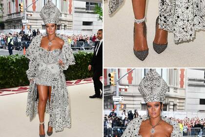 Rihanna con su look de Maison Margiela, y la Mitra hecha por Stephen Jones