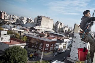 Un día en la vida de los limpiavidrios colgantes