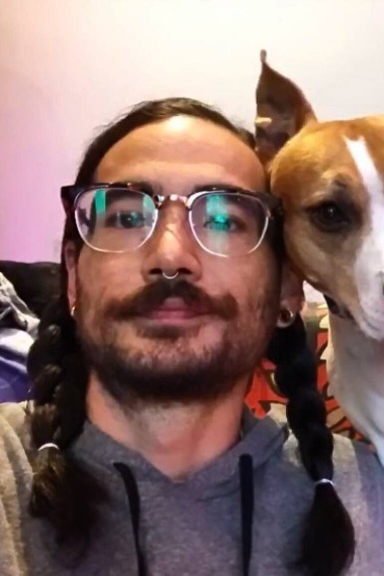 .