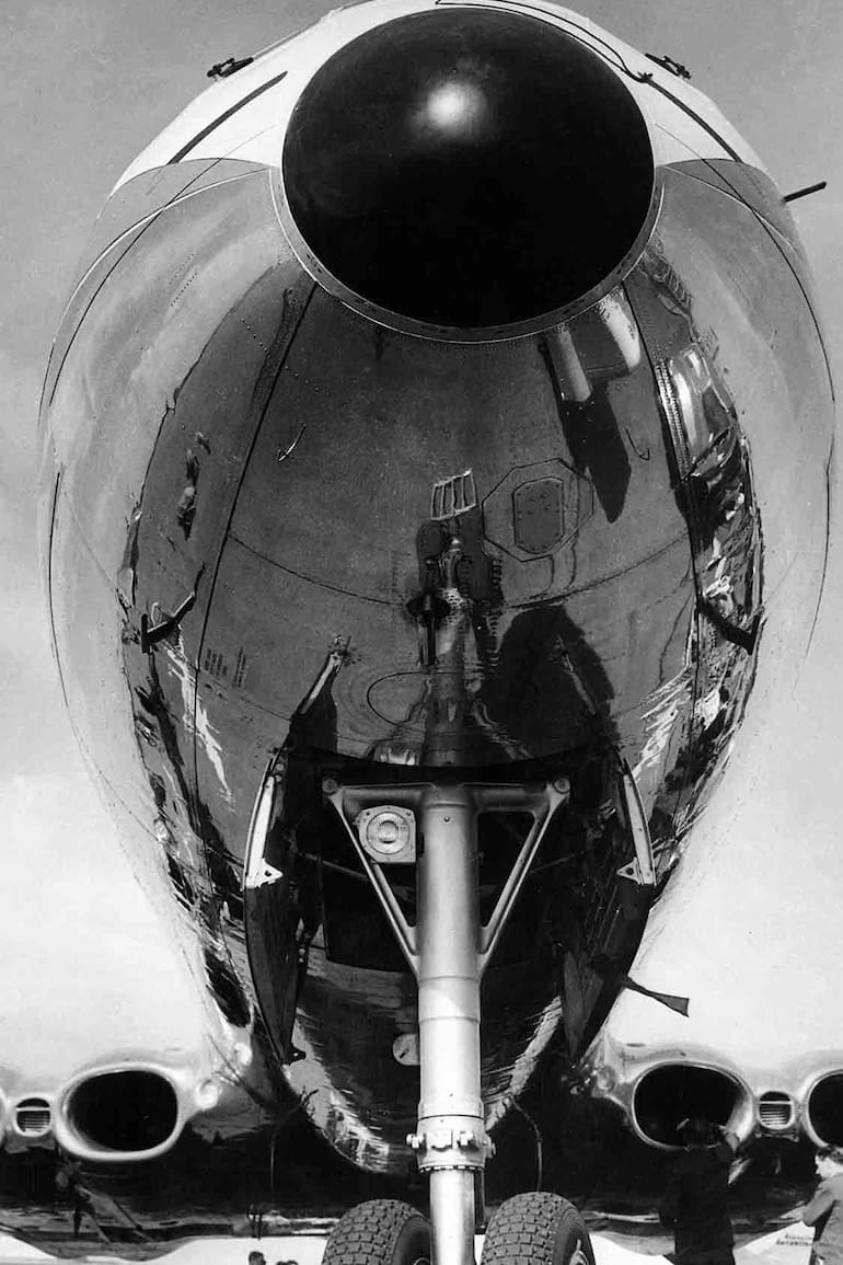 La trompa del Comet IV, estrella de Aerolíneas.