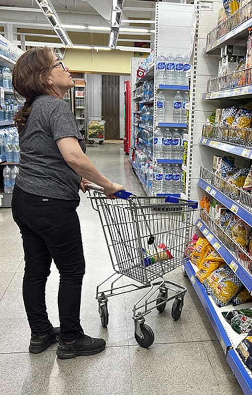 Consumo deprimido: la recesión no perdona a ningún sector y las caídas en ventas llegan hasta el 45%