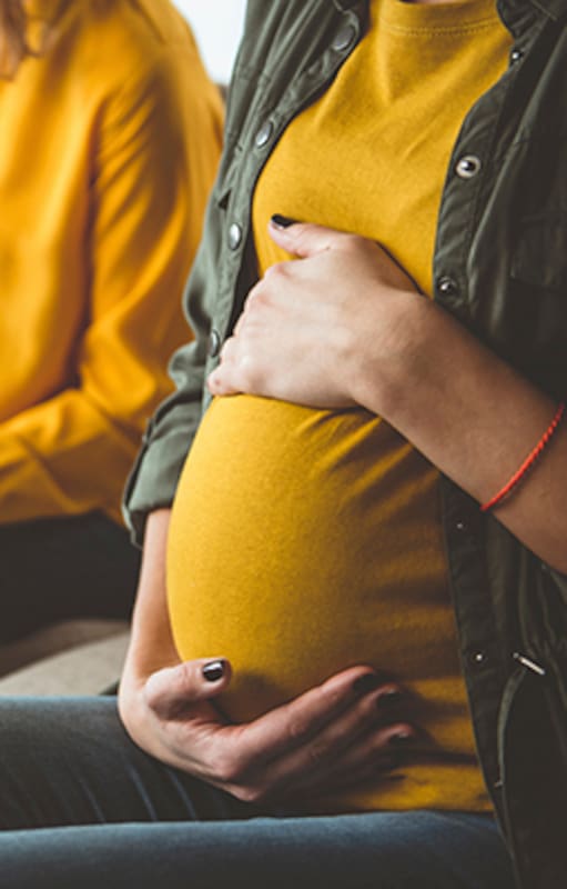 “No soy la madre”. El trágico caso del bebé de vientre subrogado que quedó abandonado en una clínica de Córdoba