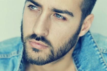 El actor fue tendencia en Twitter luego de su primera aparición en Pequeña Victoria