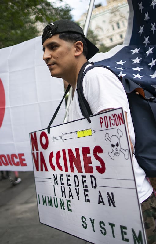 Amenaza mundial. ¿Pueden los antivacunas dinamitar la campaña de inmunización?