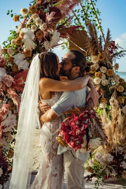 Débora Bello y Diego Torres anunciaron su separación en diciembre de 2021 tras 17 años juntos