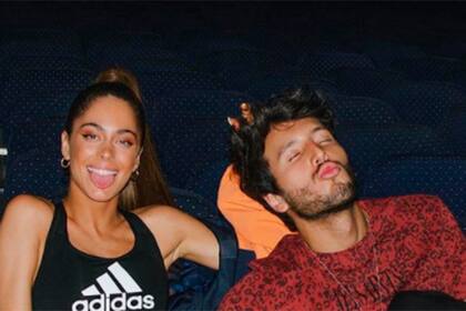 Tini Stoessel y Sebastián Yatra