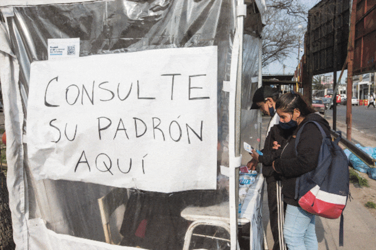 Apáticos y enojados. El duro desafío de seducir votantes en un conurbano en crisis