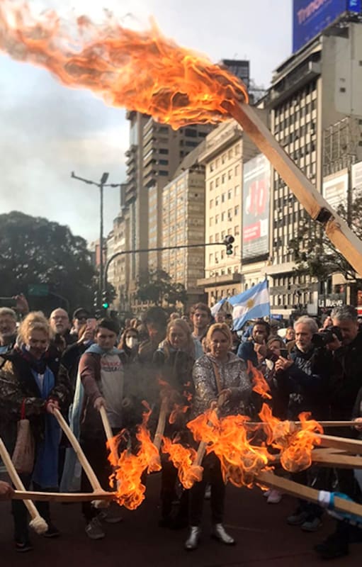 “Cuando la rata no encuentra salida, rompe”. El violento grupo de los libertarios radicalizados y su nexo con el atentado a Cristina Kirchner