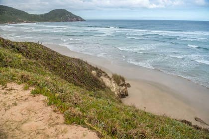 Un grupo de científicos irlandeses refutó la teoría que advertía la "extinción" de las playas antes del 2100