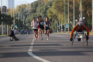 ¿Cuáles son las tres lesiones que persiguen a los corredores?