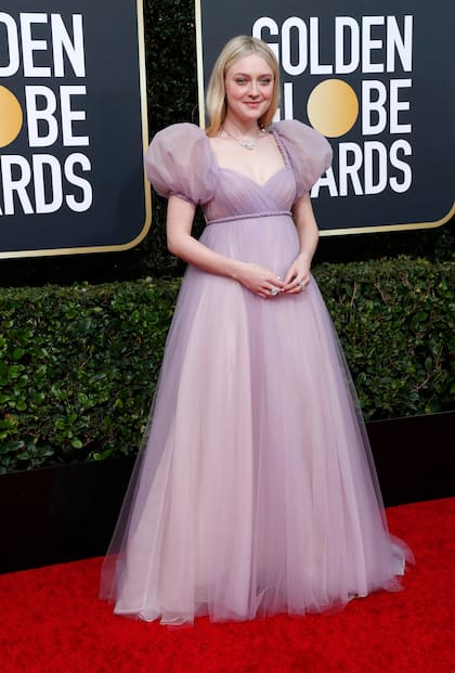 Dakota Fanning, representando a Había una vez... en Hollywood