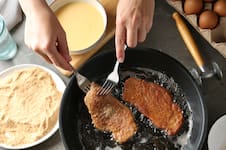 ¿Hierro, teflón o acero? Qué material elegir para cocinar, qué grasa conviene usar y cómo evitar que se pegue la comida
