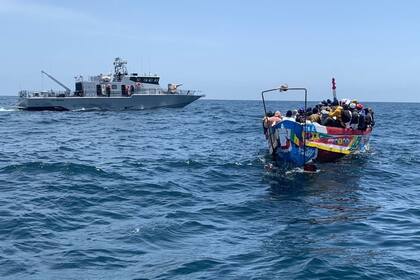 01/01/1970 Las fuerzas de seguridad de Senegal interceptan una embarcación frente a sus costas SOCIEDAD ARMADA DE SENEGAL