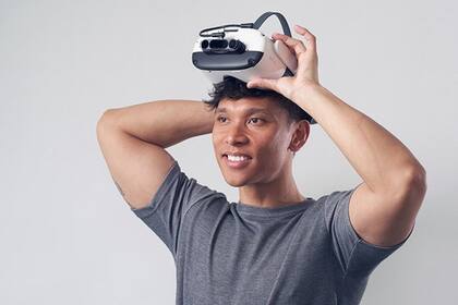 01/06/2023 Ultraleap presenta su nuevo controlador de movimientos Leap Motion Controller 2. POLITICA ULTRALEAP