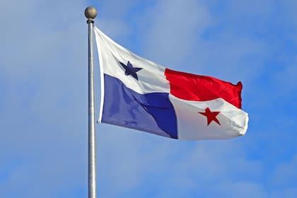 01/09/2022 Bandera de Panamá POLITICA CENTROAMÉRICA PANAMÁ LATINOAMÉRICA INTERNACIONAL ESDRAS JAIMES