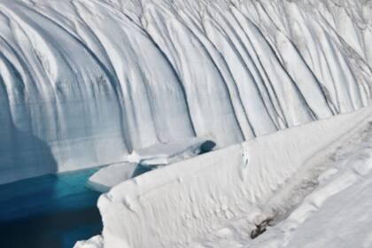 02-11-2021 Ciencia.-Groenlandia perdió hielo la última década como para cubrir Reino Unido.  El calentamiento global ha provocado que eventos extremos de deshielo en Groenlandia sean más frecuentes e intensos en los últimos 40 años, aumentando el nivel del mar y el riesgo de inundaciones.  POLITICA INVESTIGACIÓN Y TECNOLOGÍA IAN JOUGHIN