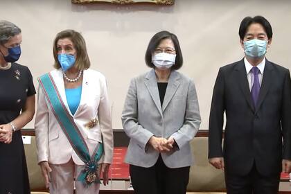 03/08/2022 La presidenta de la Cámara de Representantes de Estados Unidos, Nancy Pelosi (i), con la presidenta de Taiwán, Tsai Ing Wen (d) POLITICA ASIA TAIWÁN INTERNACIONAL PRESIDENCIA DE TAIWÁN