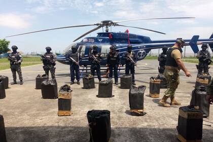 04/02/2024 Droga incautada por la Armada de Ecuador SOCIEDAD SUDAMÉRICA ECUADOR ARMADA DE ECUADOR