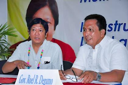 04/03/2023 El gobernador de la provincia filipina de Negros Oriental, Roel Degamo (derecha) POLITICA ASIA FILIPINAS INTERNACIONAL PRESIDENCIA DE FILIPINAS