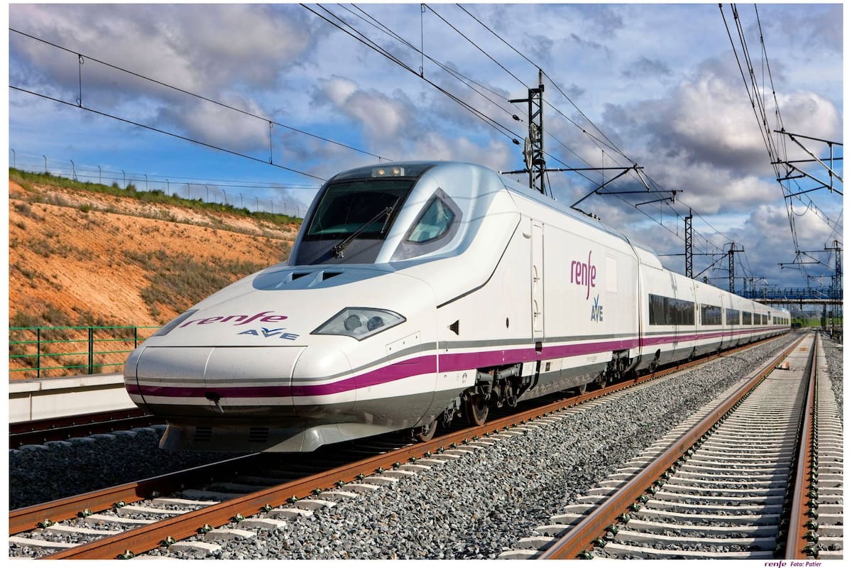 05/01/2022 Tren AVE en imagen de archivo. ECONOMIA COMUNIDAD VALENCIANA ESPAÑA EUROPA VALENCIA SOCIEDAD RENFE