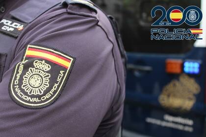 05/02/2024 Agente de la Policía Nacional. Archivo. POLITICA ANDALUCÍA ESPAÑA EUROPA GRANADA POLICÍA NACIONAL