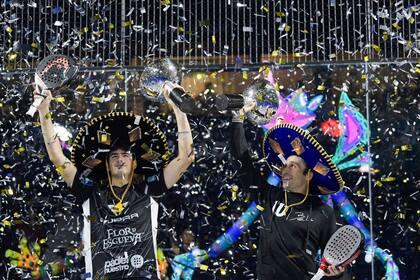 05/12/2022 Arturo Coello y Fernando Belasteguín celebran su victoria en el GNP Mexico Major Premier Padel 2022 DEPORTES PREMIER PADEL