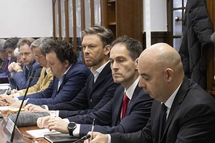 07/03/2024 Fútbol.- La RFEF expone sus líneas de trabajo en la prevención de amaños de partidos ante el Pleno de la CONFAD. La Real Federación Española de Fútbol (RFEF) expuso en Pleno de la Comisión Nacional para combatir la manipulación de las competiciones deportivas y el fraude en las apuestas (CONFAD), la máxima autoridad para combatir la manipulación de las competiciones y el fraude en las apuestas, sus principales líneas de trabajo contra los amaños. DEPORTES RFEF