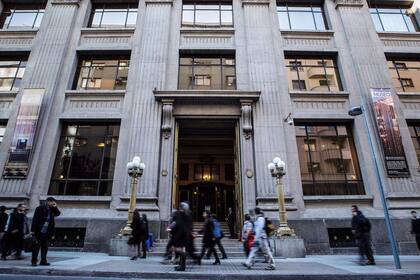 07/11/2017 El presidente del Banco Central chileno, Mario Marcel ha indicado que la verdadera fortaleza de la economía se verá a mediados de 2018, tras conocerse este lunes que el IMACEC de septiembre ha sido menor de lo esperado (un 1,3% frente al estimado 1,6%) SUDAMÉRICA CHILE ECONOMIA TWITTER