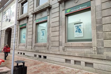 08/03/2023 Sede de Unicaja Banco, antiguo Liberbank, en Oviedo ECONOMIA