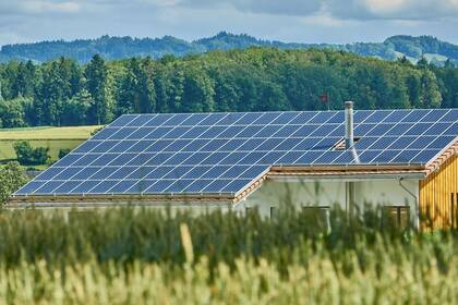 09/06/2023 Placas solares POLITICA INVESTIGACIÓN Y TECNOLOGÍA XJTLU