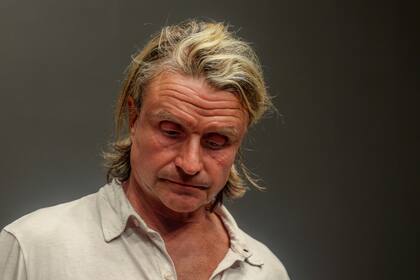 09/07/2024 El productor musical Nacho Cano ofrece declaraciones a los medios, a 9 de julio de 2024, en Madrid (España). Nacho Cano ha atendido a los medios de comunicación tras ser detenido por contratar presuntamente a inmigrantes irregulares para su musical 'Malinche'. En concreto, se le acusa de un presunto delito contra los derechos de la población inmigrante y otro contra los derechos de los trabajadores. Tras tomarle declaración este martes, 9 de julio, ha quedado en libertad con cargos a la espera de una citación judicial. POLITICA Ricardo Rubio - Europa Press