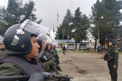 10-02-2020 Policías antidisturbios en Bolivia POLITICA SUDAMÉRICA BOLIVIA POLICÍA DE BOLIVIA