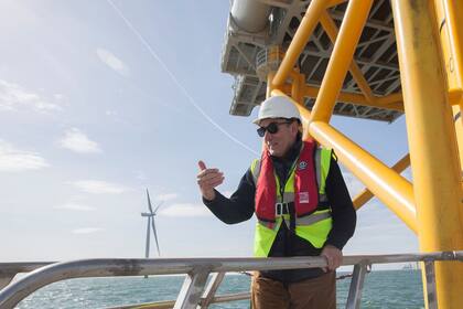 10-04-2014 ScottishPower's West of Duddon Sands offshore wind farm project.  Picture by Chris James 9/4/14 ECONOMIA CHRIS JAMES