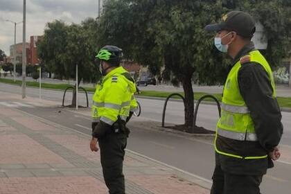 10-07-2021 Agentes de la Policía Metropolitana de Bogotá POLITICA SUDAMÉRICA COLOMBIA POLICÍA METROPOLITANA DE BOGOTÁ