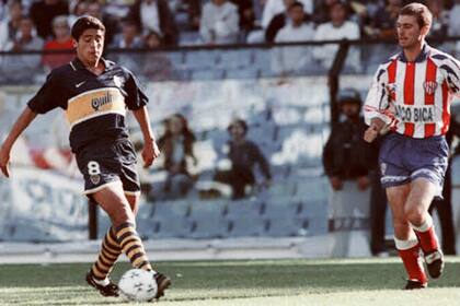 10 de Noviembre de 1996, Juan Román Riquelme debuta en la Bombonera