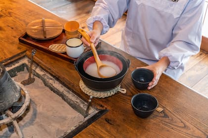 100 ml de amazake aportan entre 15 y 20 g de hidratos de carbono