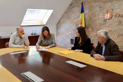 10/11/2023 14 candidaturas concurren a las elecciones locales de Andorra del 17 de diciembre. Demòcrates, el partido del Gobierno, el único presente en todas las parroquias POLITICA DEMÒCRATES