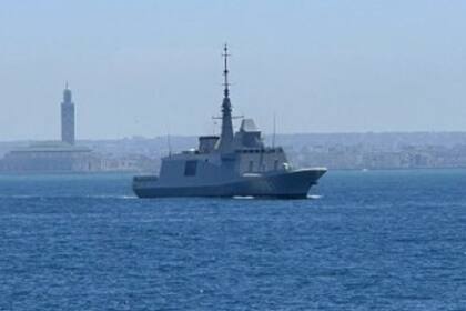 11/05/2024 La fragata 'Mohamed VI 701' de la Armada Real de Marruecos frente a la costa de Casablanca. La Armada Real marroquí ha interceptado este viernes a 133 migrantes en dos embarcaciones con las que pretendían llegar a las islas Canarias. SOCIEDAD MAGREB AFRICA MARRUECOS FUERZAS ARMADAS DE MARRUECOS